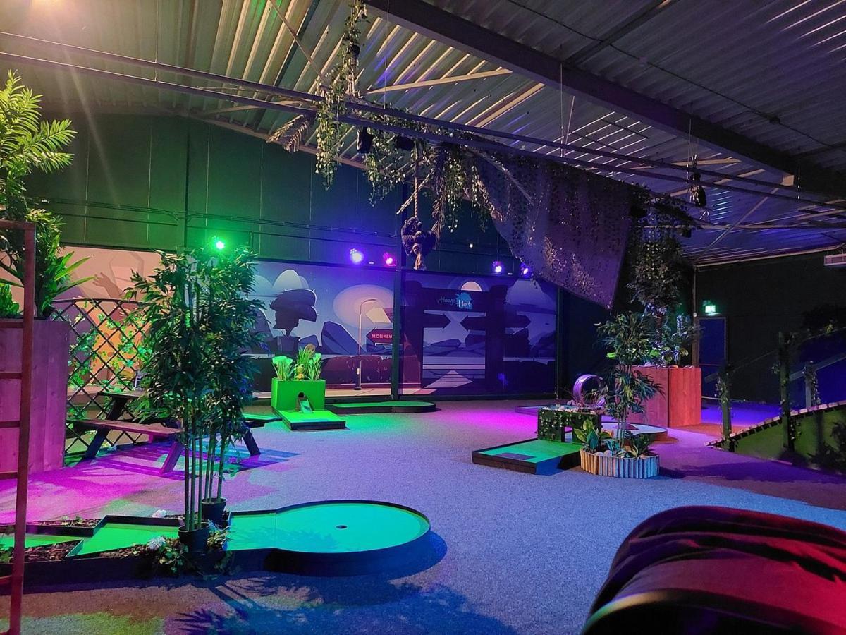 Wellness Bungalow Uppsala Gramsbergen Buitenkant foto
